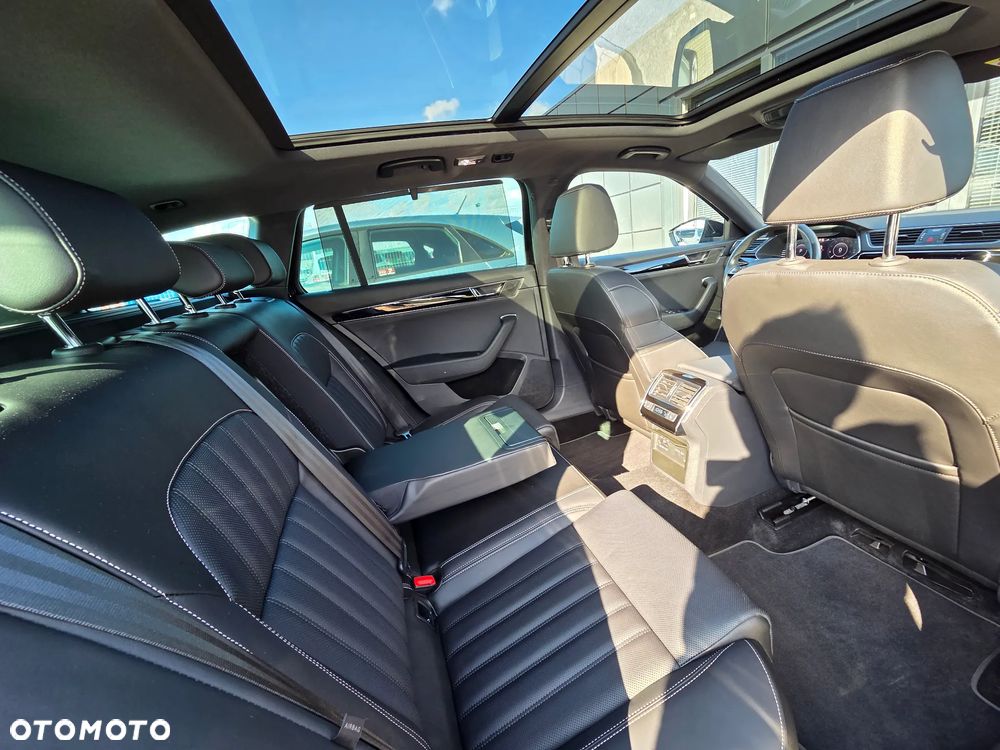 Skoda Superb 2.0 TSI 4x4 L&K DSG - 24