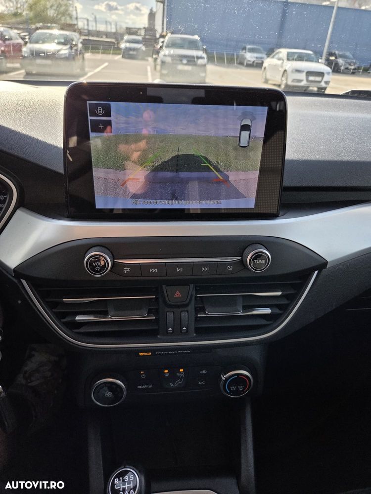 Ford Focus 1.5 EcoBlue Start-Stopp-System COOL&CONNECT - 6