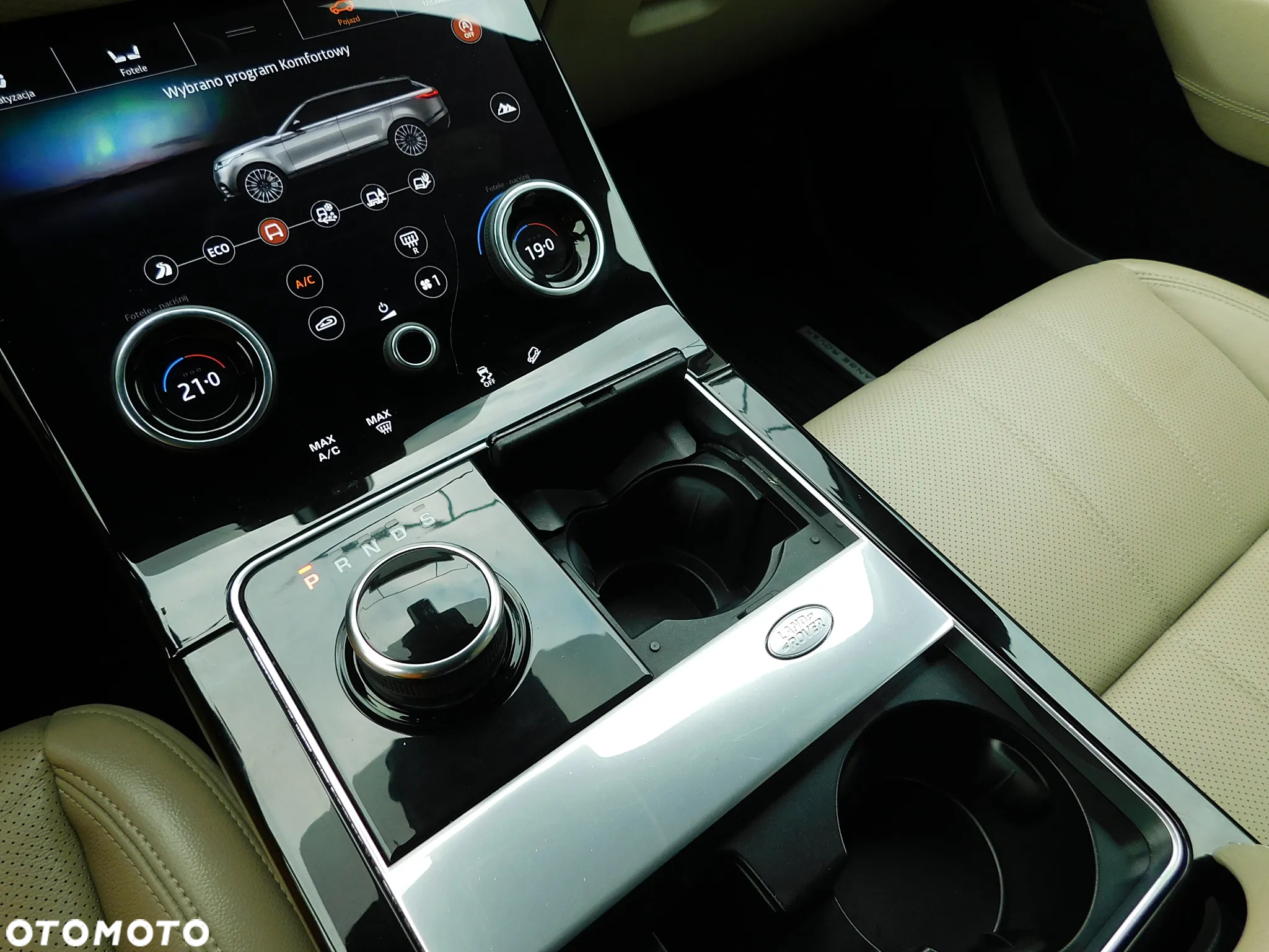 Land Rover Range Rover Velar 3.0 SD6 R-Dynamic - 23