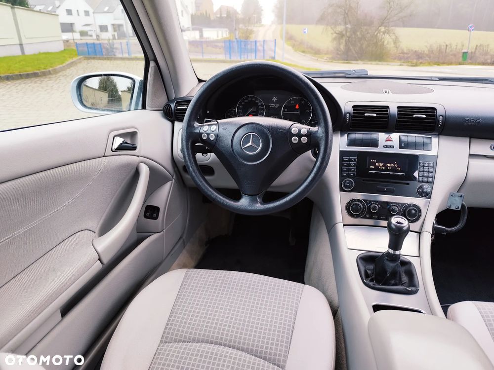 Mercedes-Benz Klasa C - 15