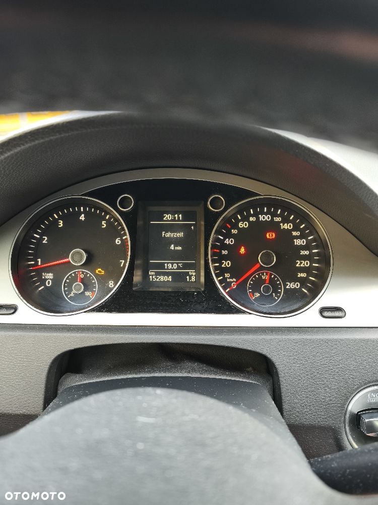 Volkswagen Passat - 5