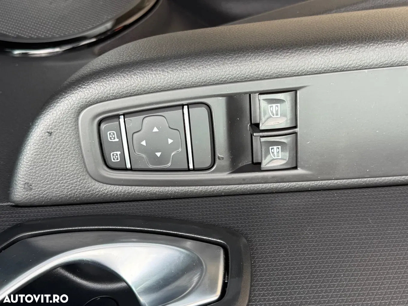 Renault Clio (Energy) TCe 75 Start & Stop LIFE - 8