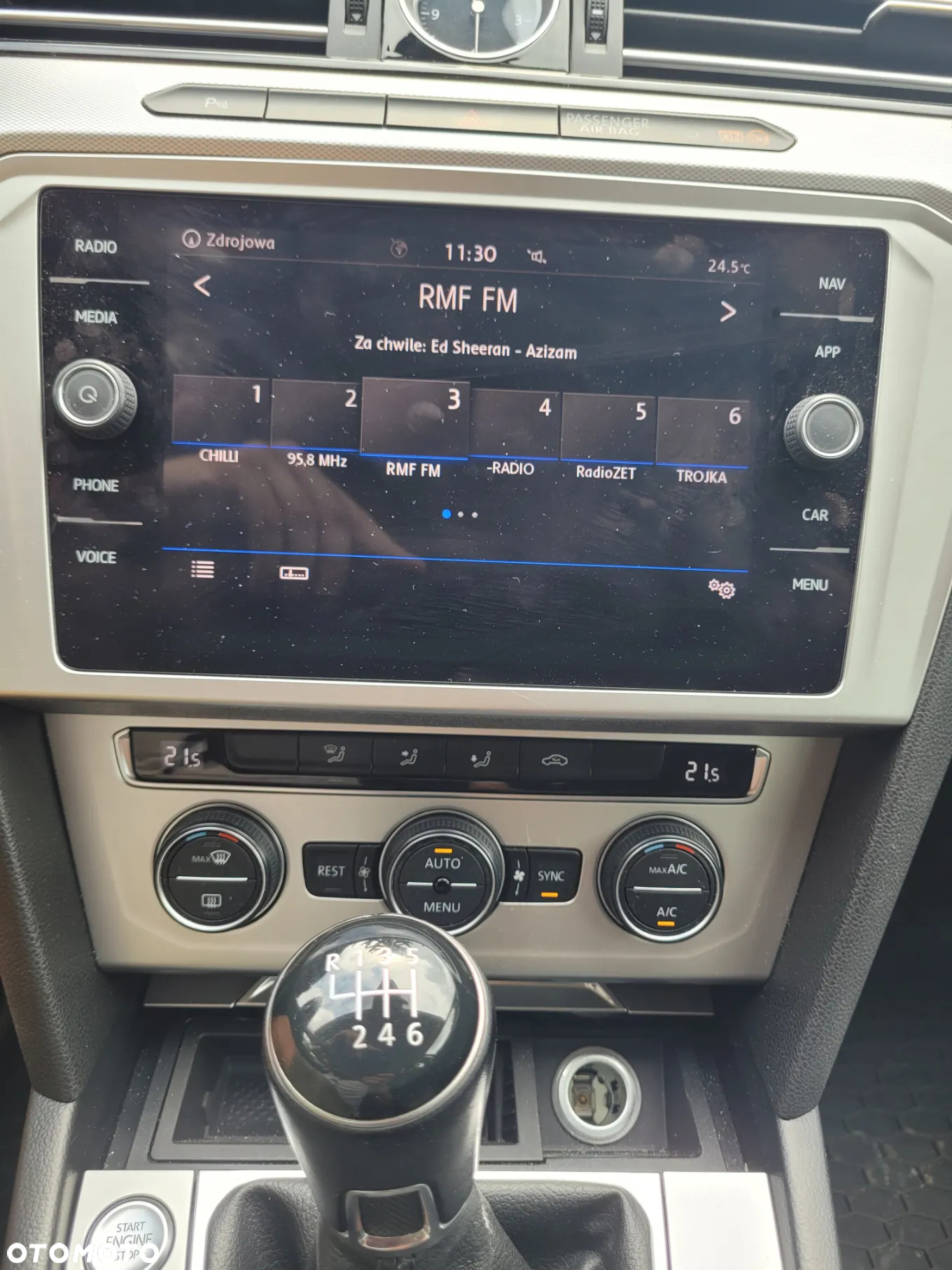 Volkswagen Passat 2.0 TDI BMT Comfortline - 26