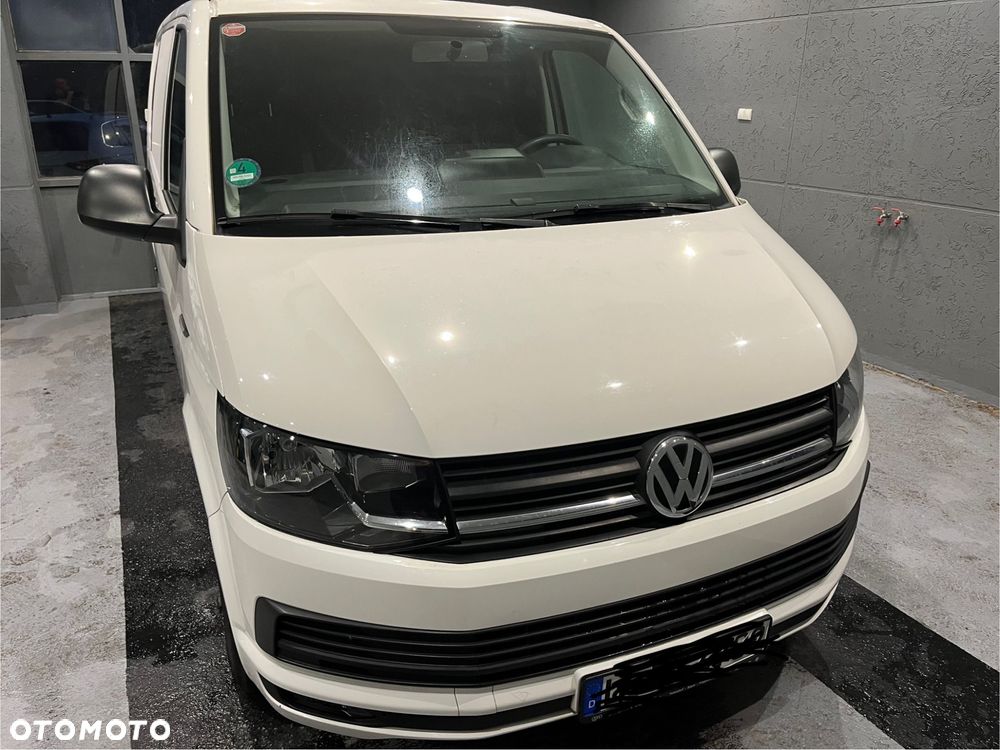 Volkswagen Transporter Lang Plus Comfortline - 2