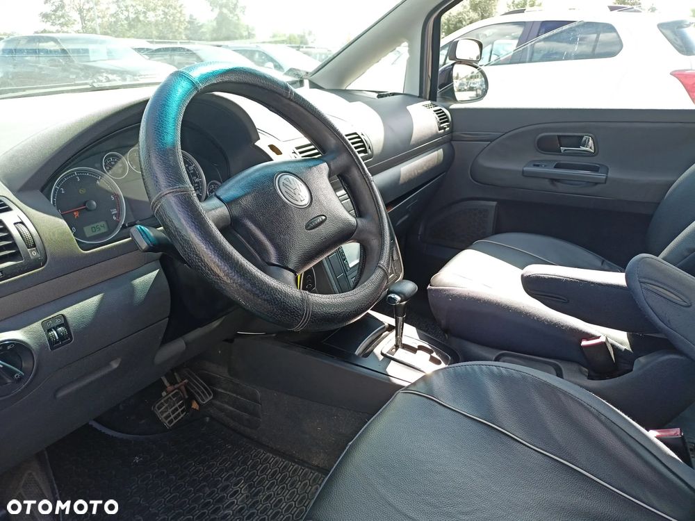 Volkswagen Sharan - 7