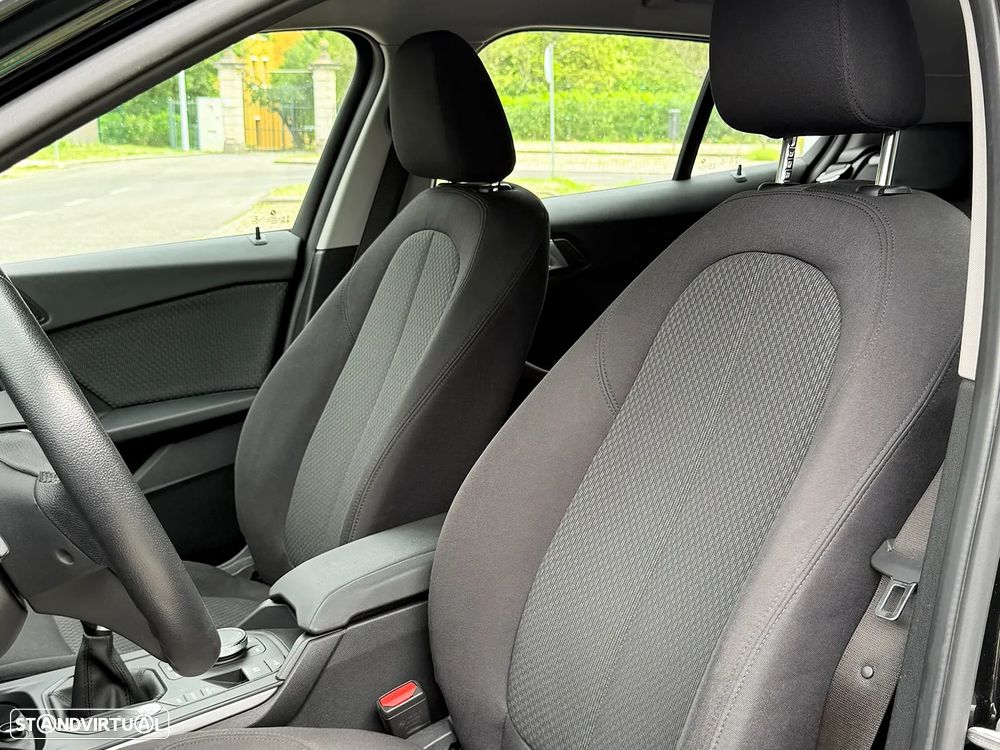 BMW 118 i Advantage - 18