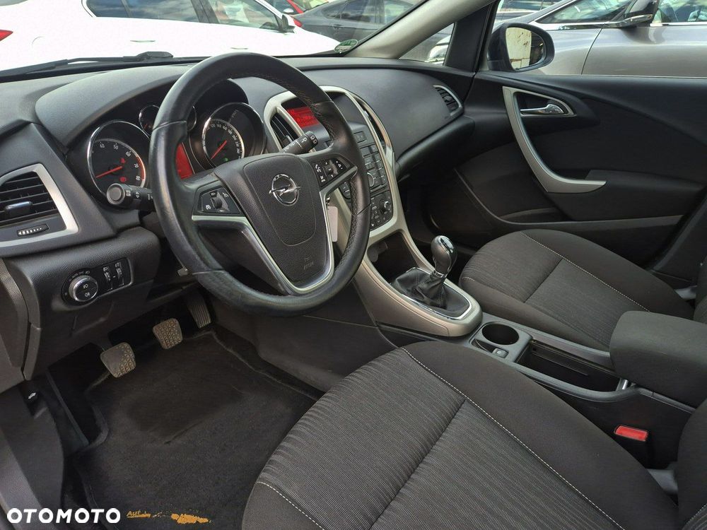 Opel Astra 1.4 Turbo Design Edition - 6