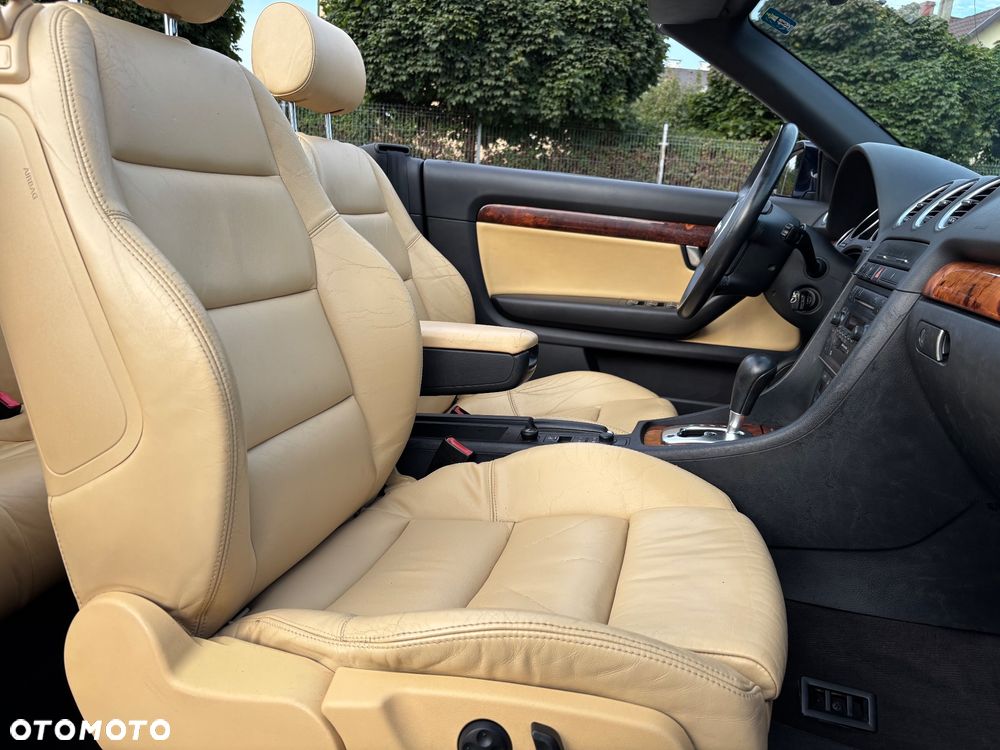 Audi A4 Cabrio 3.0 Multitronic - 18
