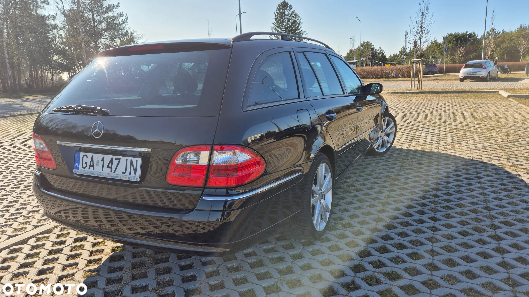 Mercedes-Benz Klasa E 200 T Kompressor Automatik Avantgarde - 3