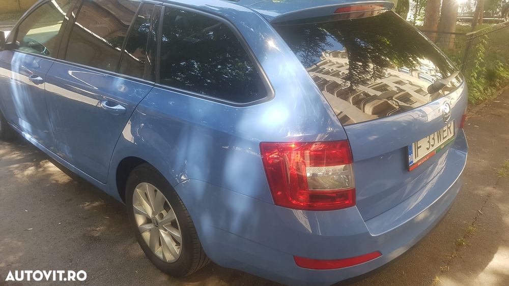 Skoda Octavia 2.0 TDI Clever - 5