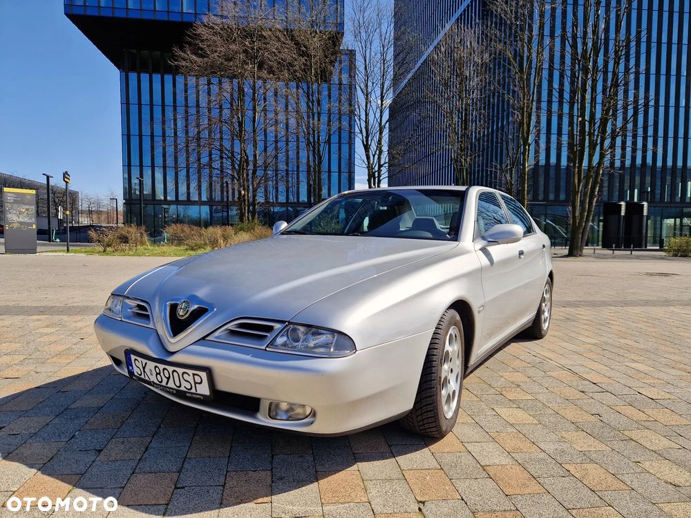 Alfa Romeo 166 - 8
