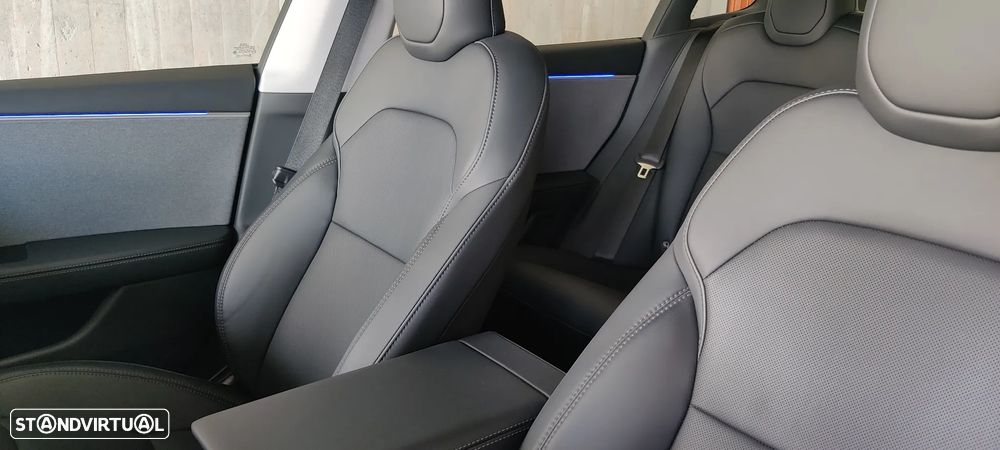 Tesla Model 3 Tração Traseira Premium - 14