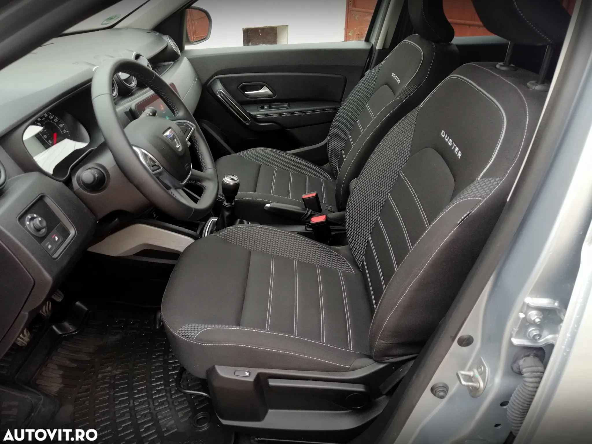 Dacia Duster ECO-G 100 Prestige - 9