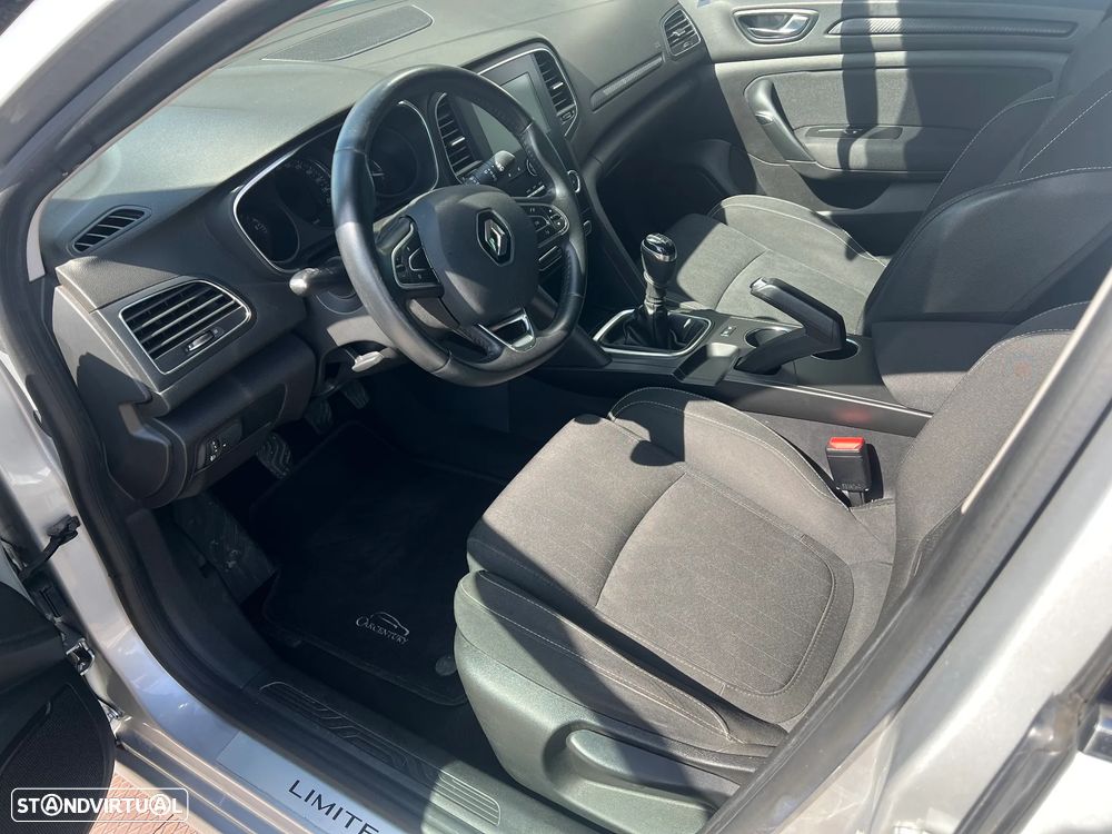Renault Mégane Sport Tourer 1.5 Blue dCi Limited - 11