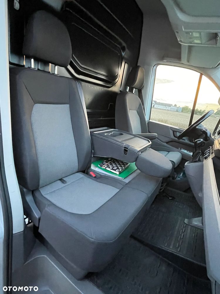 Volkswagen Crafter - 13