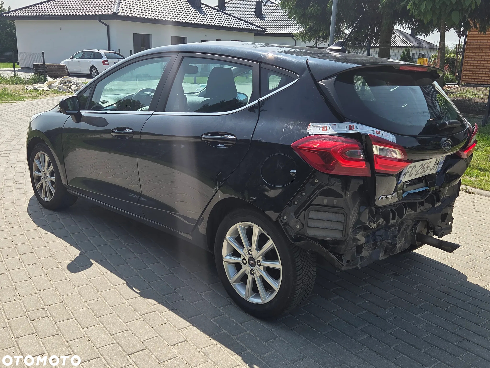 Ford Fiesta 1.0 EcoBoost S&S TITANIUM X - 6
