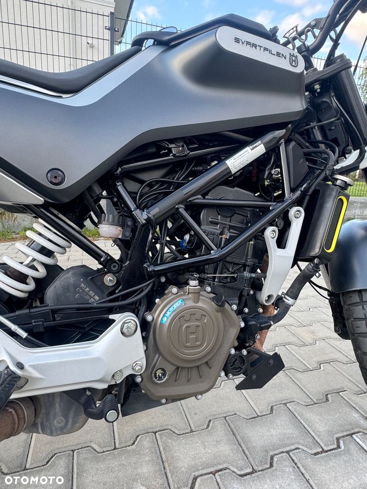 Husqvarna Svartpilen - 3