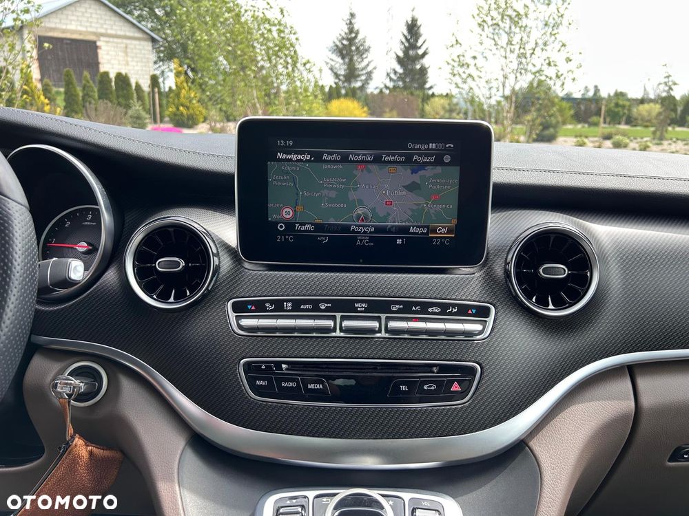 Mercedes-Benz Klasa V 300 d 4-Matic Exclusive 9G-Tronic (d³ugi) - 36