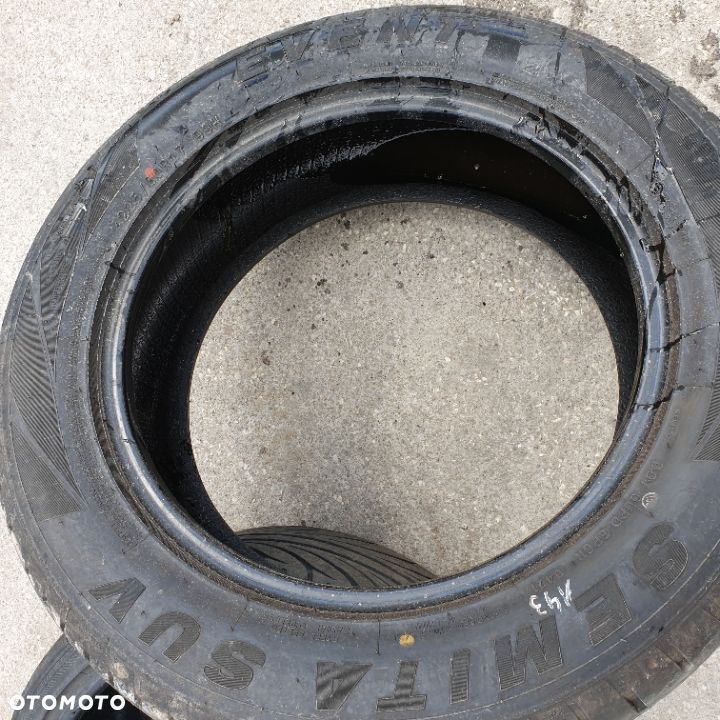 OPONA EVENT SEMITA SUV 225/60R17 - 1