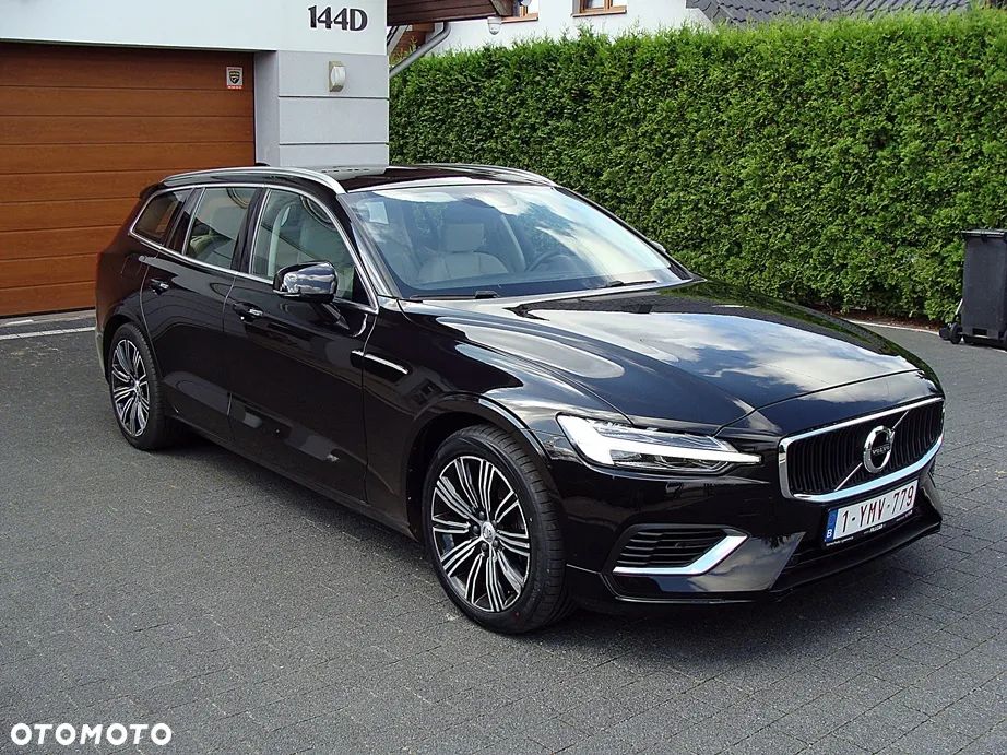 Volvo V60 T6 AWD Recharge Geartronic Inscription Expression - 2