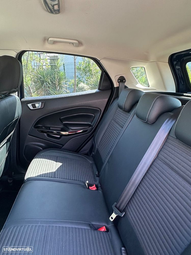 Ford EcoSport - 6