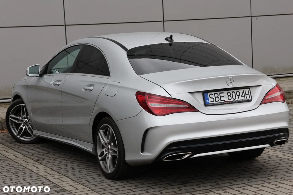 Mercedes-Benz CLA 180 d AMG Line - 4