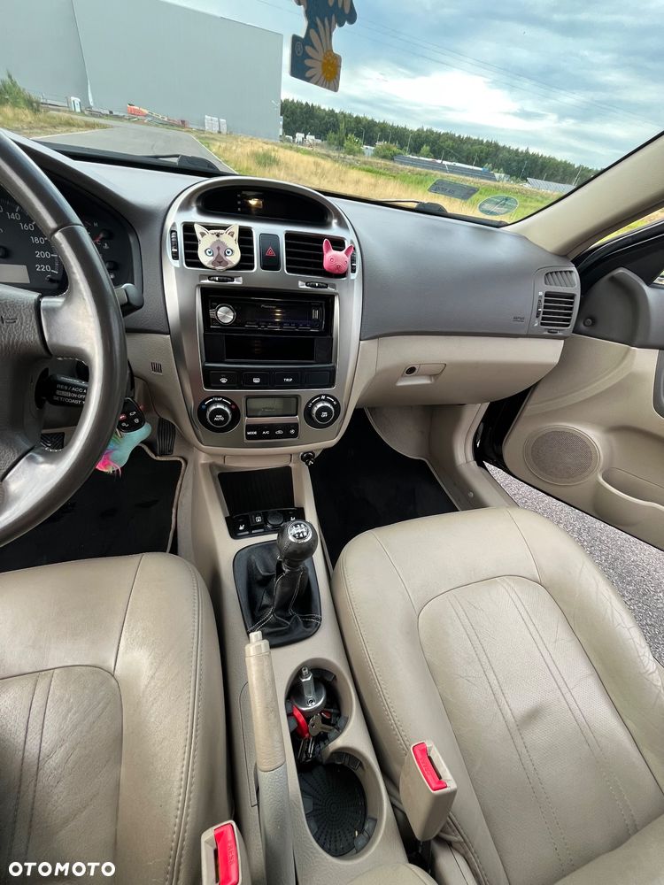 Kia Cerato 2.0 EX - 12