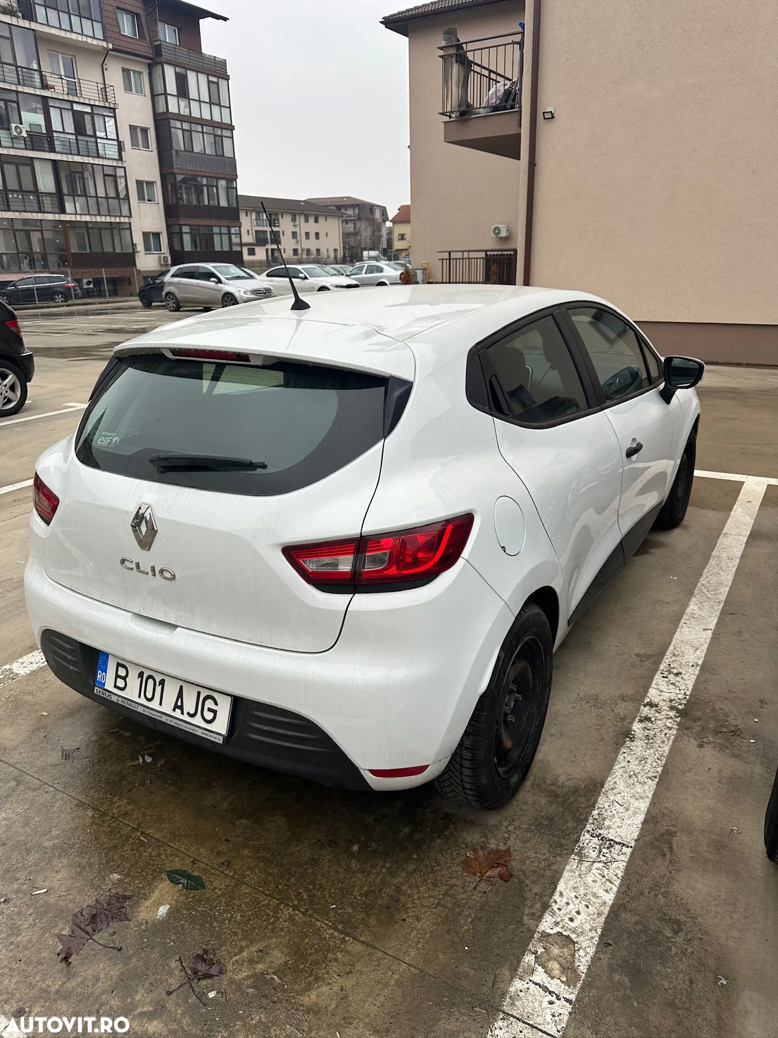 Renault Clio - 2
