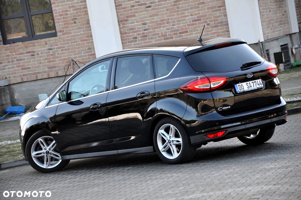 Ford C-MAX 2.0 TDCi Start-Stop-System Titanium - 19