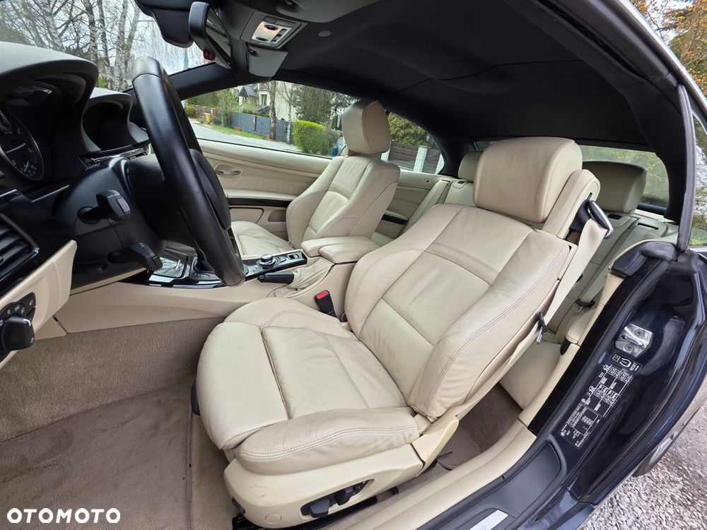 BMW Seria 3 330d - 16