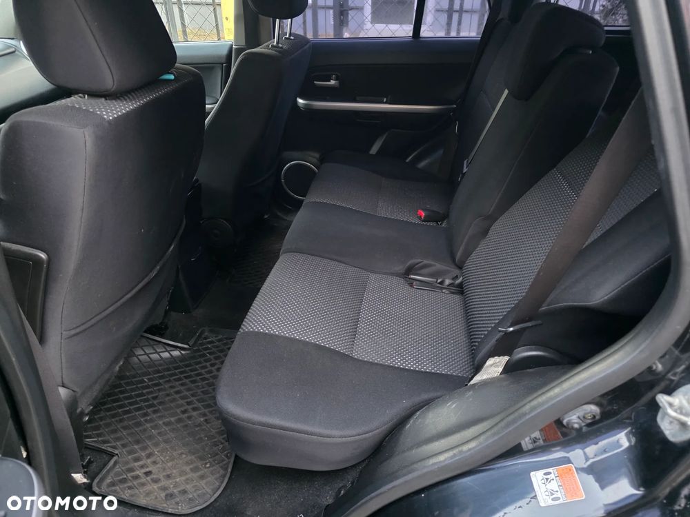 Suzuki Grand Vitara 2.0 De Luxe - 7