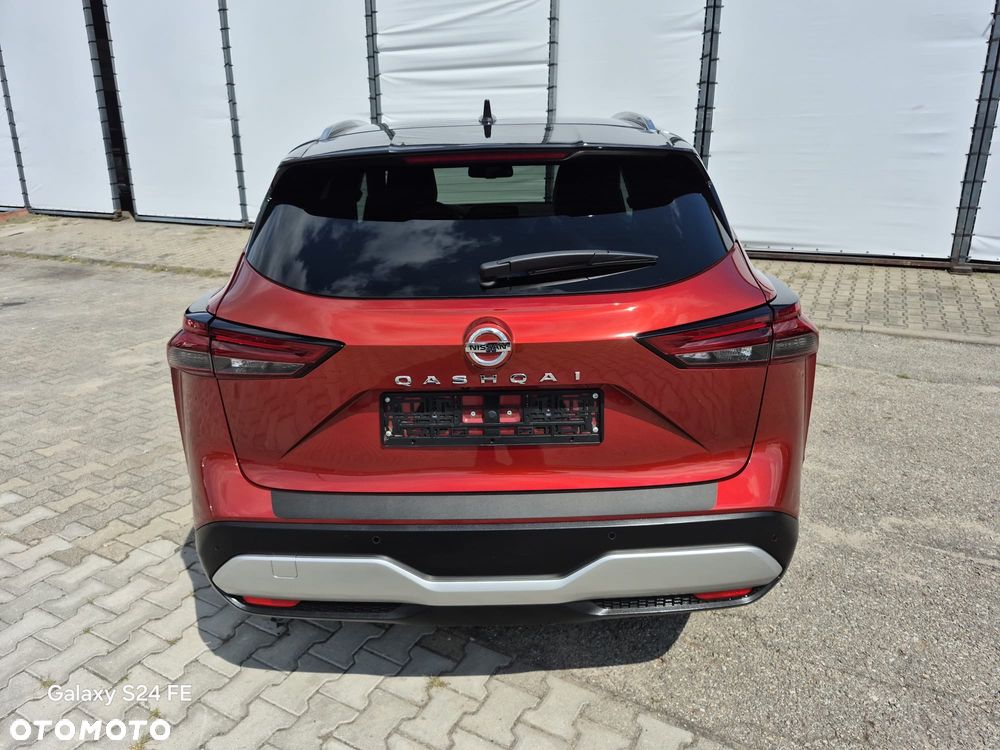Nissan Qashqai 1.3 DIG-T DCT TEKNA - 17