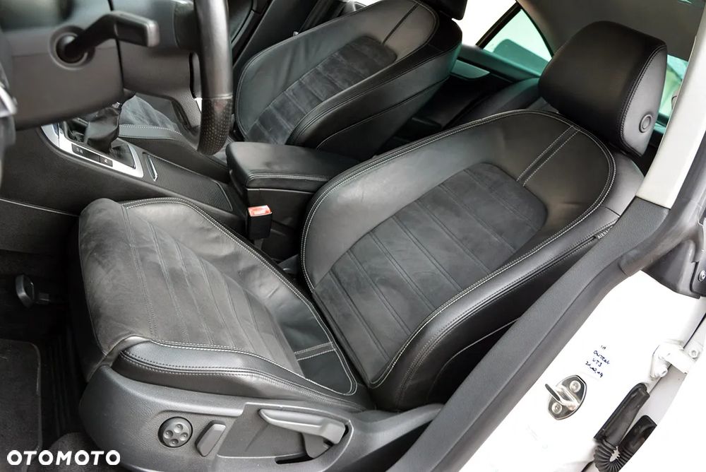 Volkswagen Passat CC 1.8 TSI Individual - 31