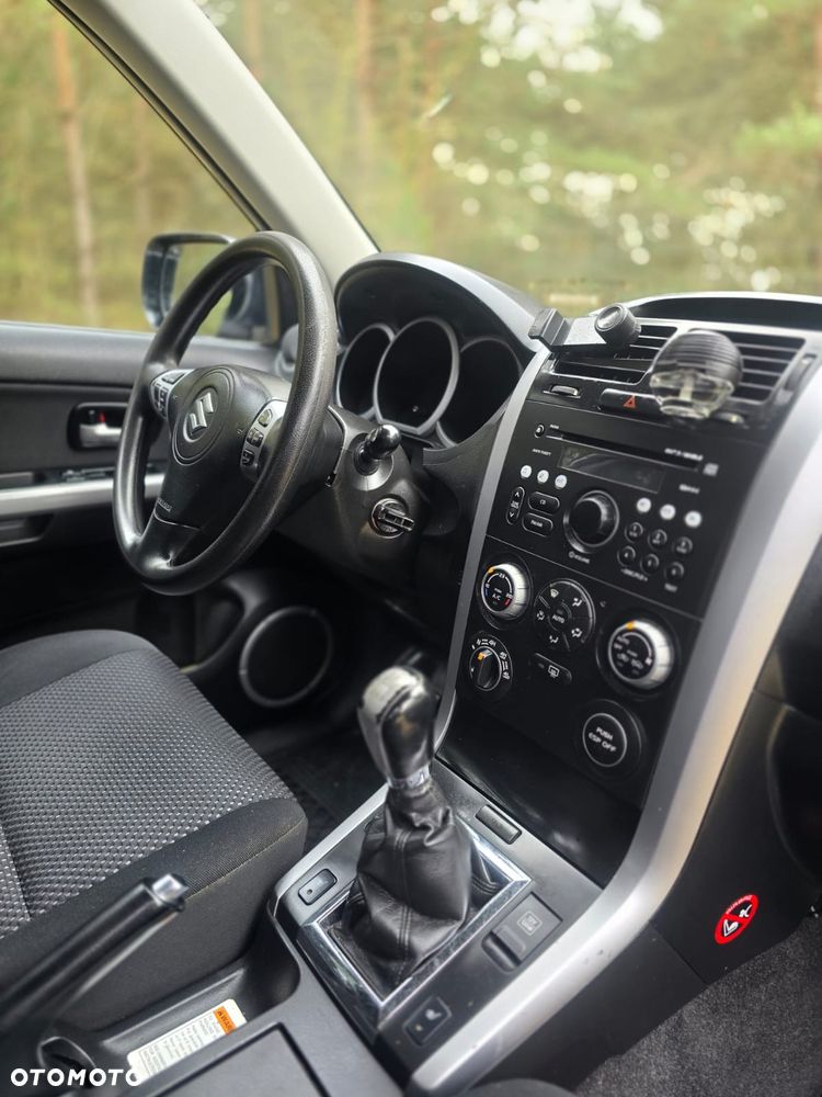 Suzuki Grand Vitara 1.9 DDiS - 9