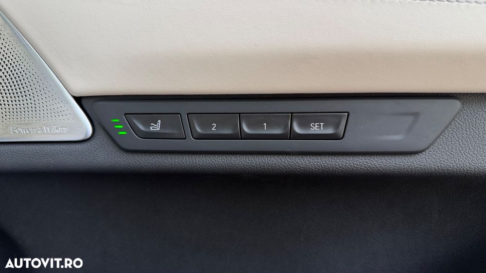 BMW Seria 7 740Li xDrive - 11