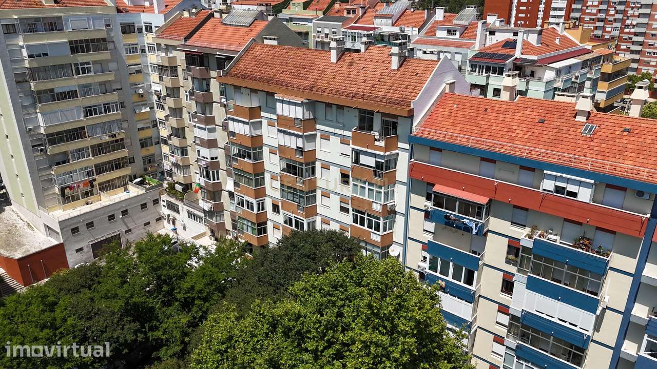 T3 Totalmente Remodelado nas Laranjeiras | Conforto, Elegância e Local - Grande imagem: 2/53