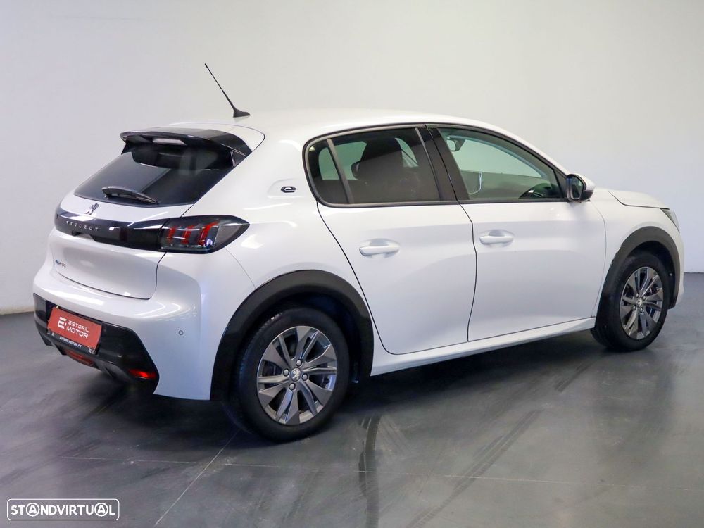 Peugeot e-208 50 kWh Allure - 4