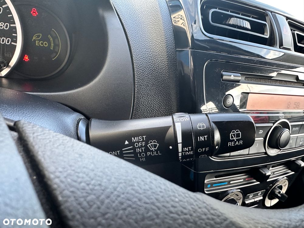 Mitsubishi Space Star - 13