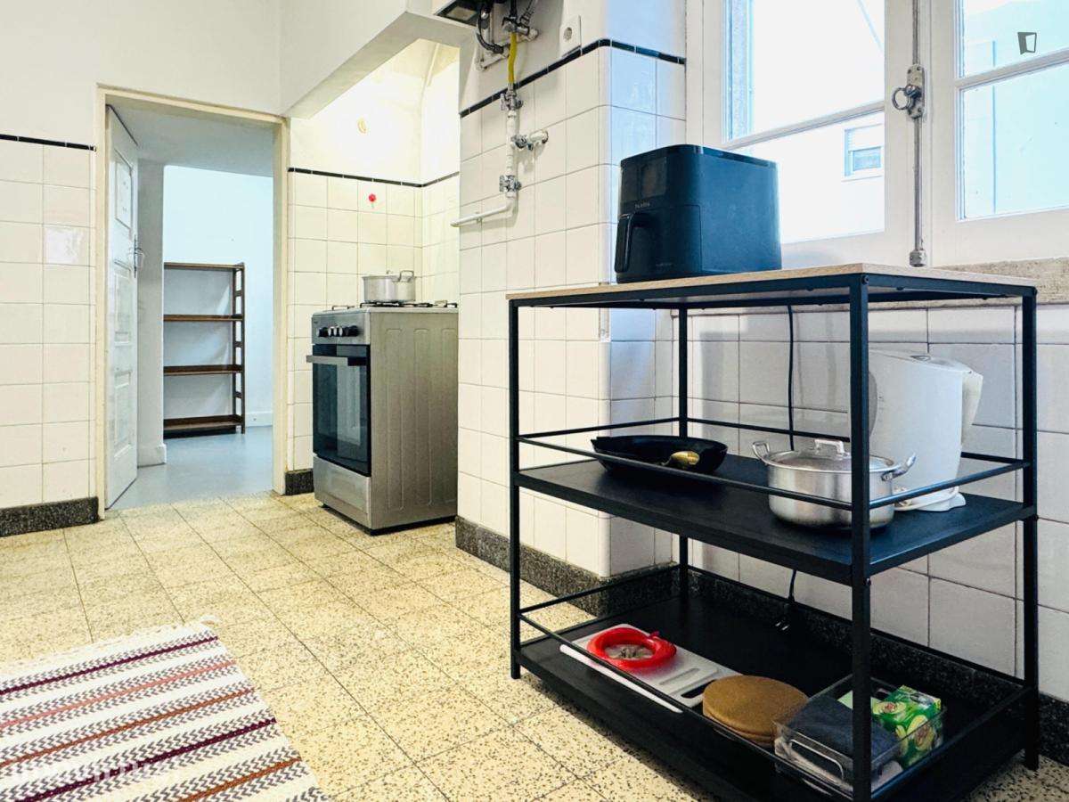 Quarto - localizado em Montes Claros Coimbra - Grande imagem: 5/8