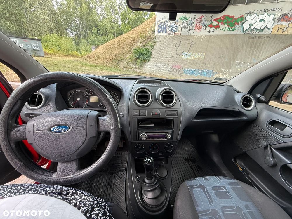 Ford Fiesta 1.3 - 10