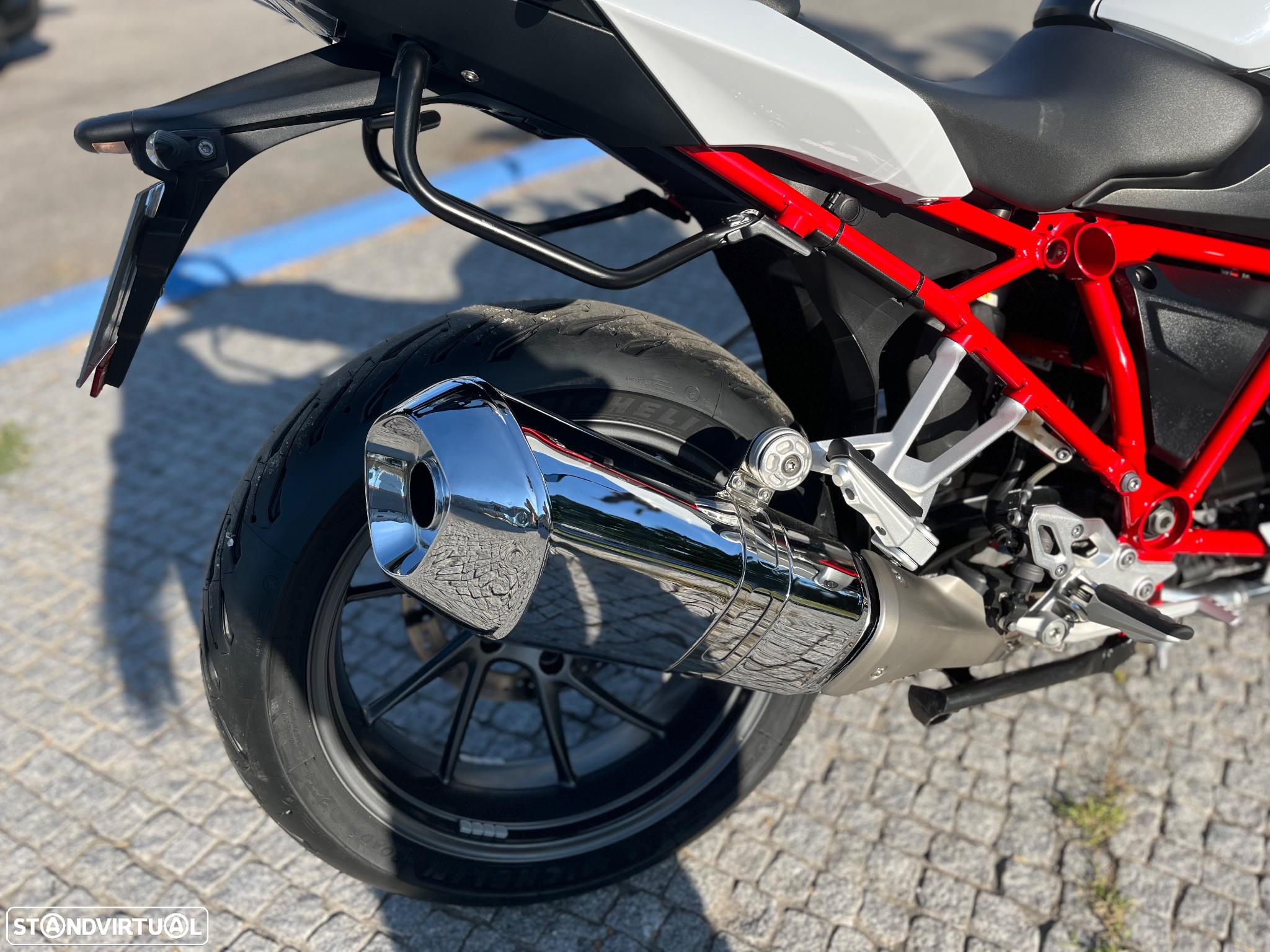 BMW R 1200 R - 17