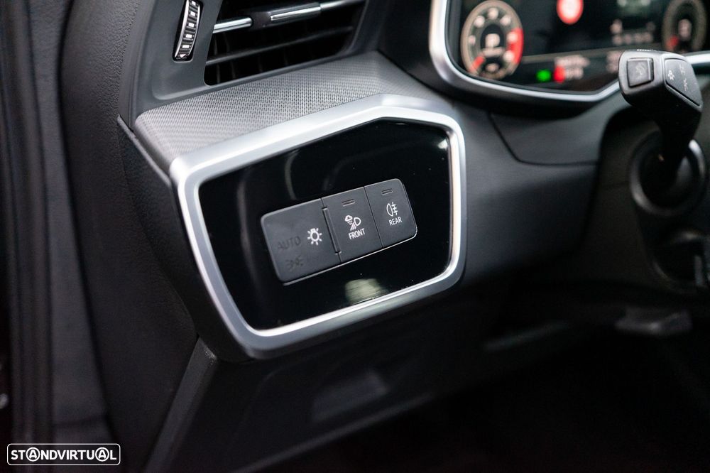 Audi A6 Avant 40 TDI S tronic S line - 27