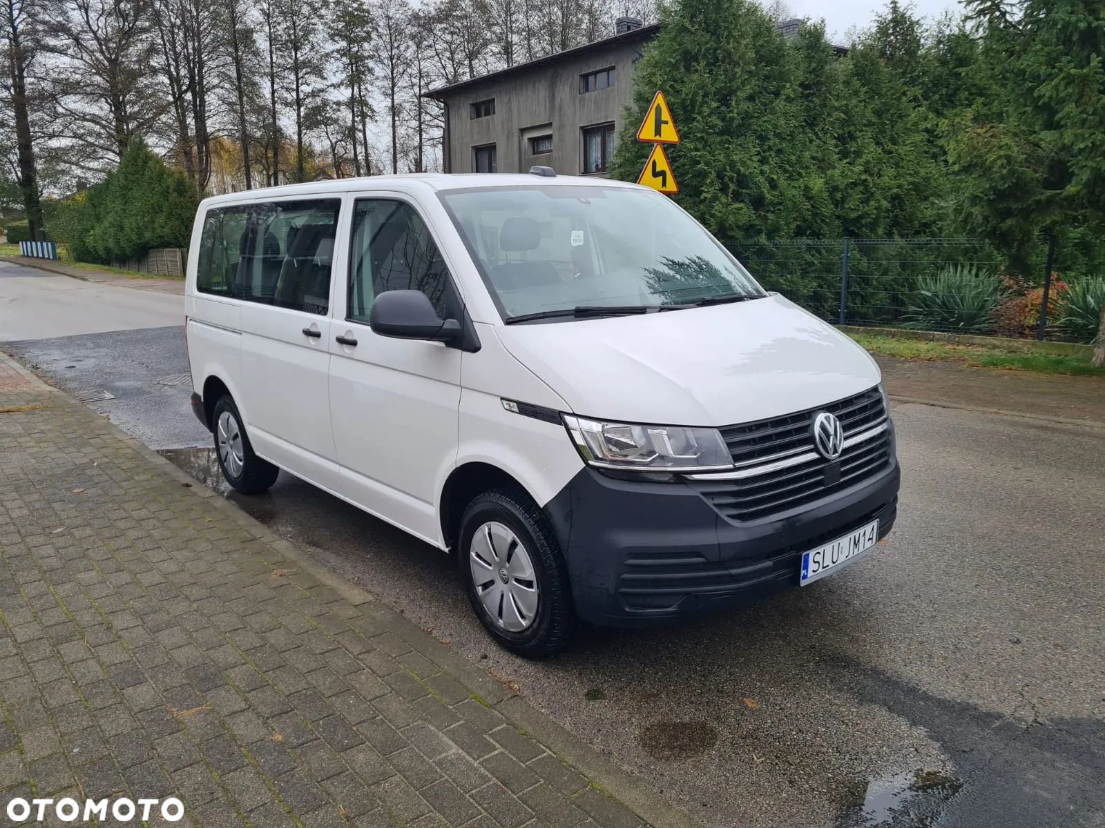 Volkswagen Transporter - 1