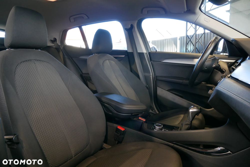 BMW X2 xDrive25e Advantage Plus - 13