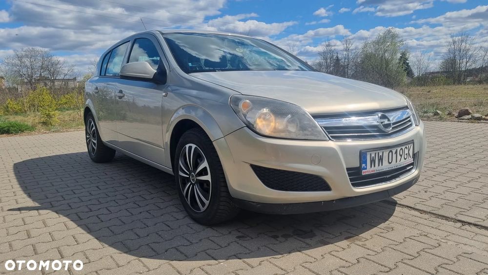 Opel Astra 1.4 - 5