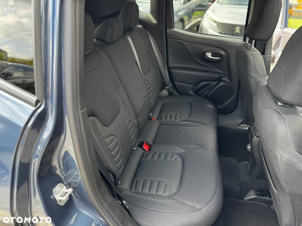 Jeep Renegade - 14