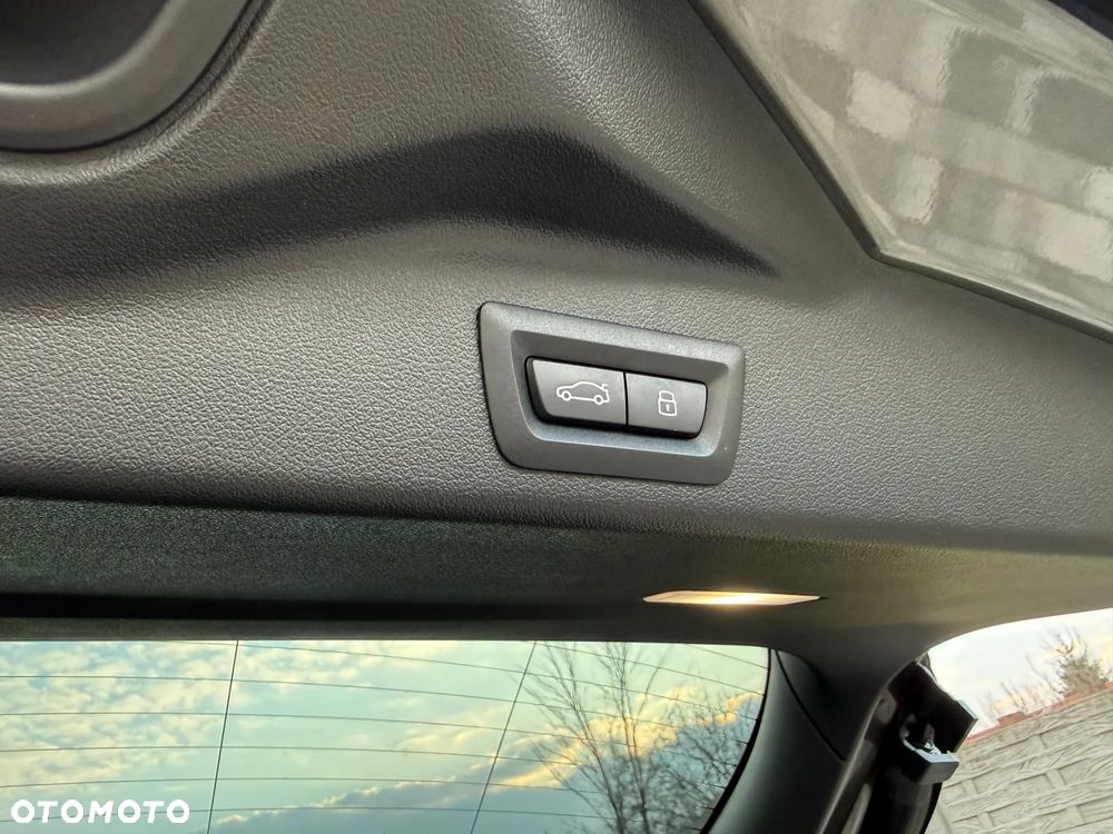 BMW X5 xDrive30d - 27