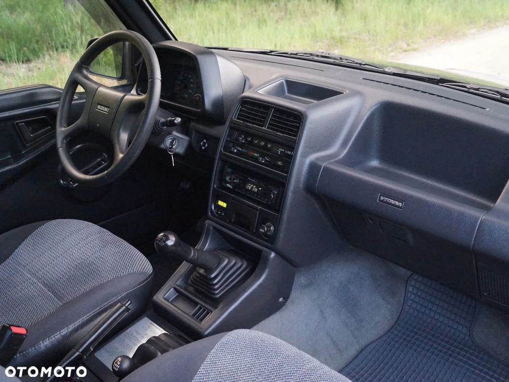 Suzuki Vitara - 12