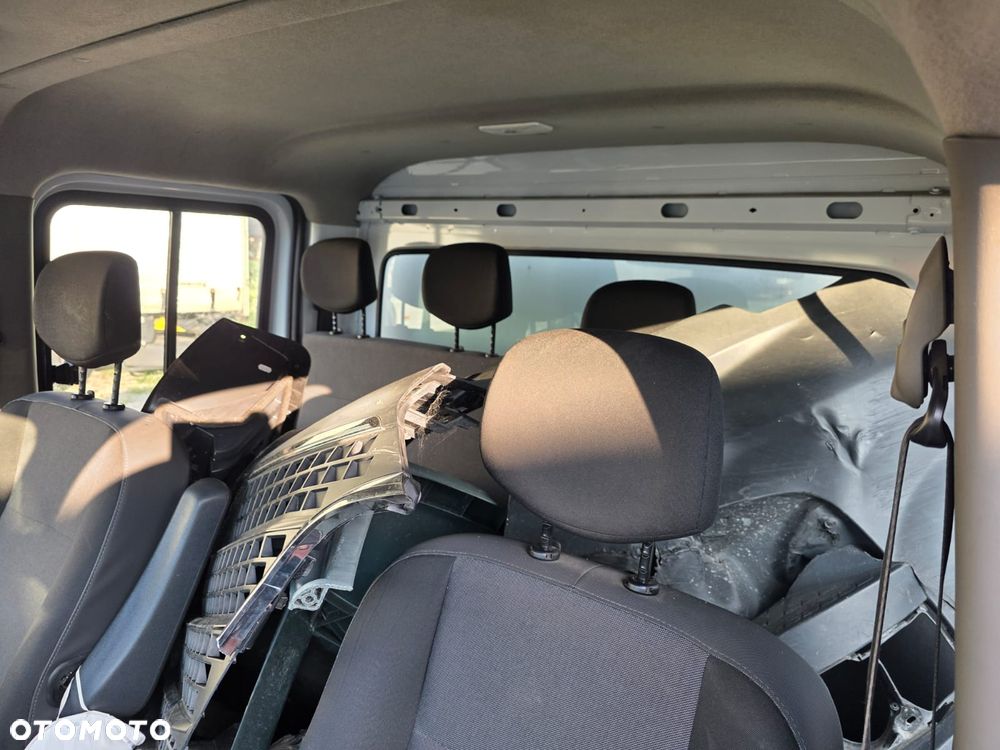 Renault Master Wywrotka podwójna kabina - 11