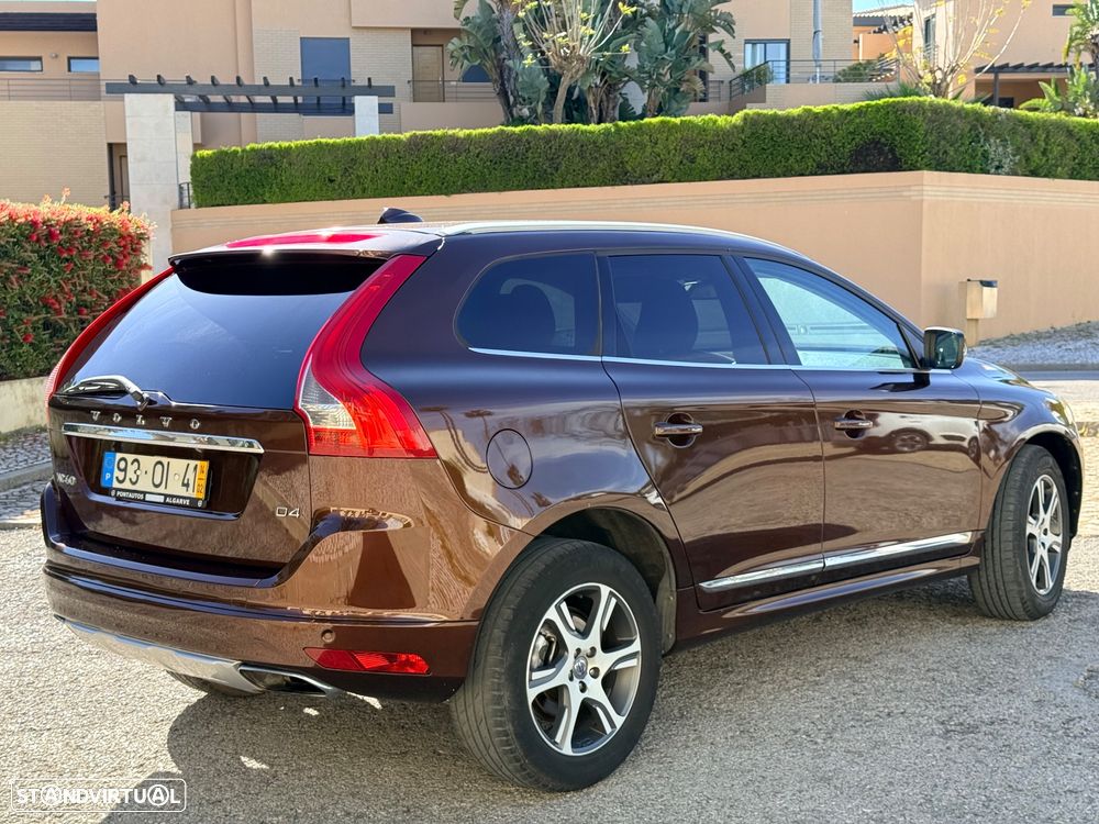 Volvo XC 60 2.0 D4 Summum Geartronic - 4